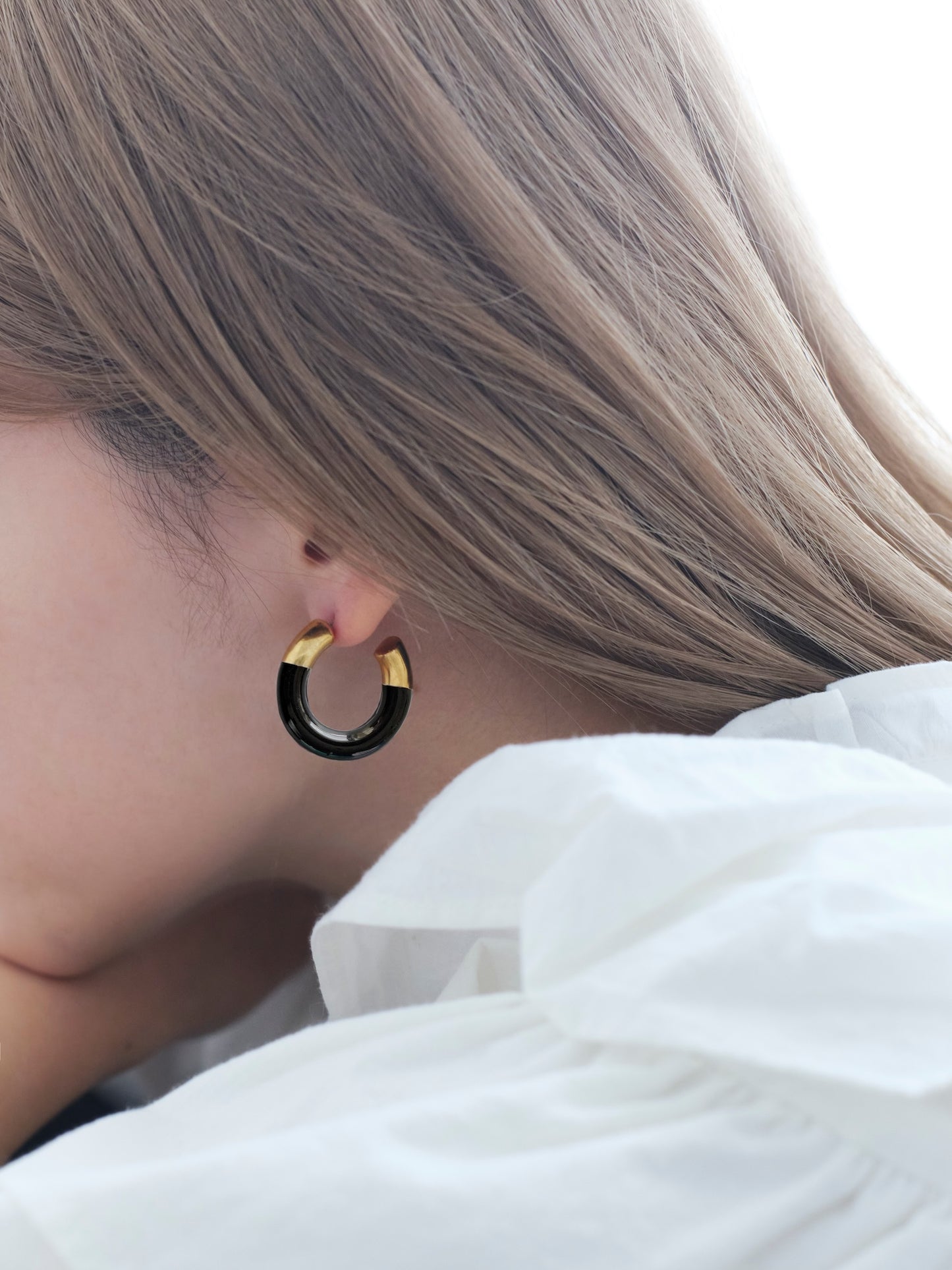 HOOP PIERCE
