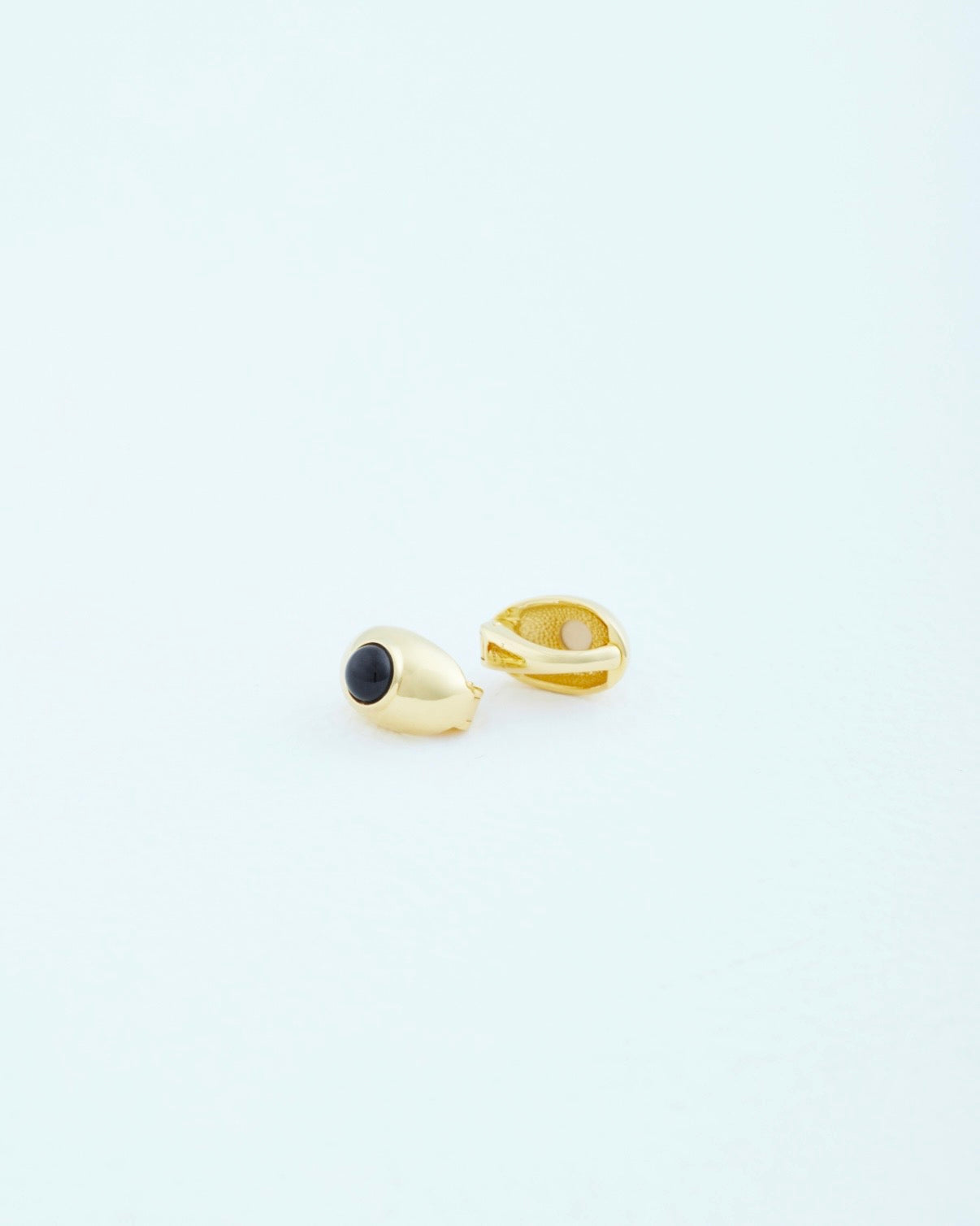 DROP EARRINGS | GOLD