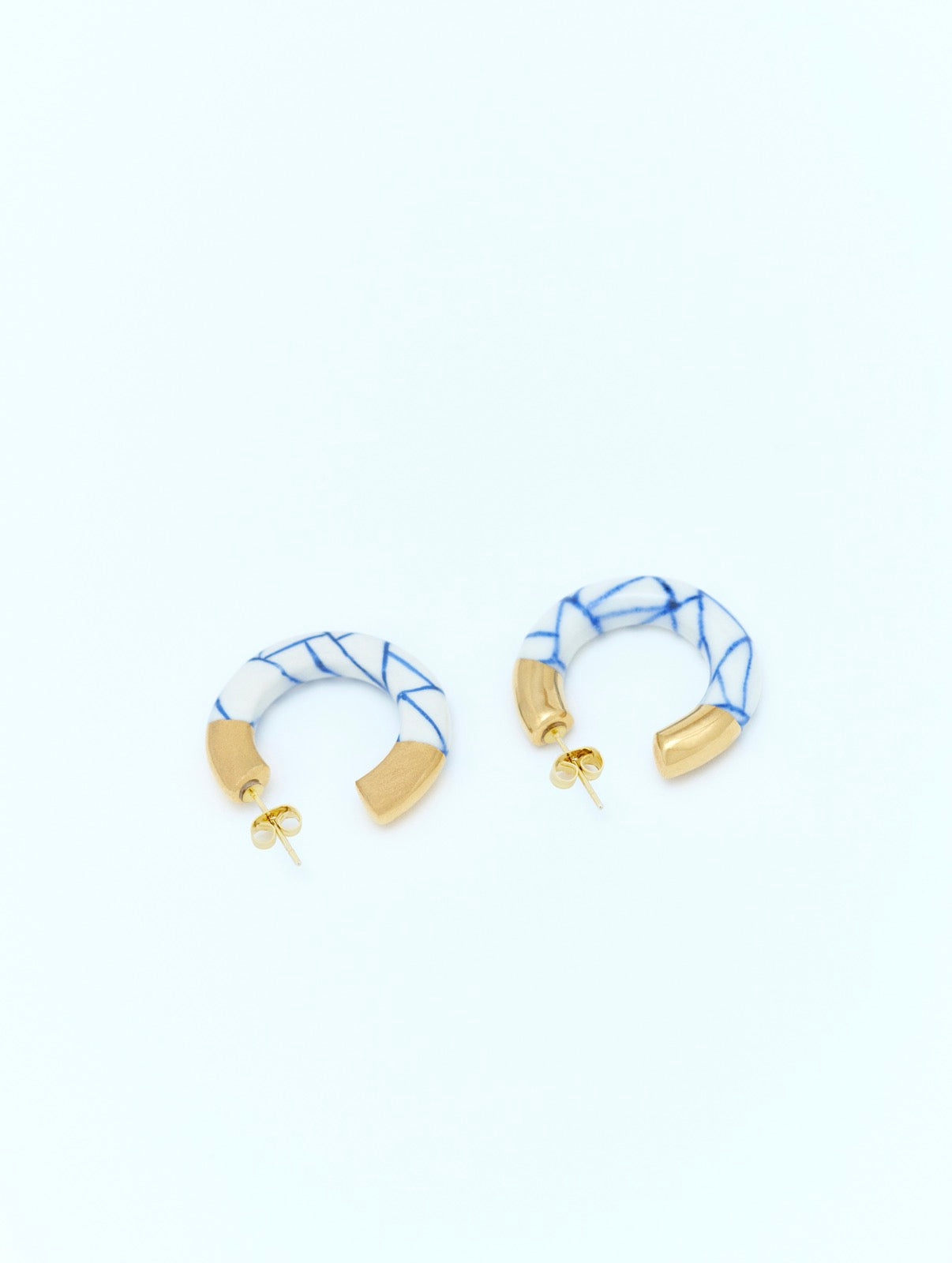 HOOP PIERCE